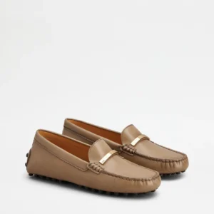 Tod's Mocassino Gommino in Pelle Beige