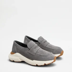 Tod's Mocassino Sportivo in Pelle Scamosciata Grigio