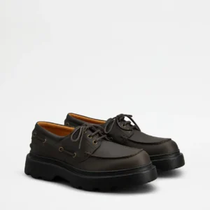 Tod's Scarpa da Barca in Pelle Marrone
