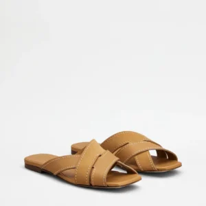 Tod's Sandalo in Pelle Liscia e Scamosciata Marrone Chiaro